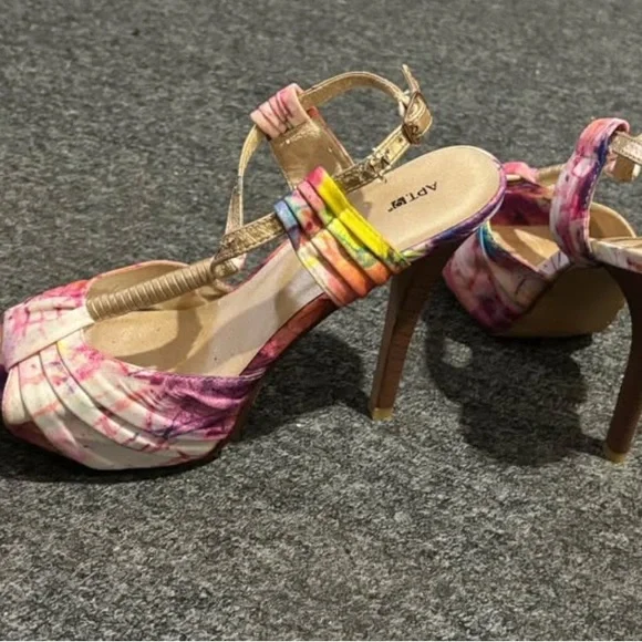 Apt. 9 Pink and Orange Stiletto Heels with Platform - Picture 3 of 6